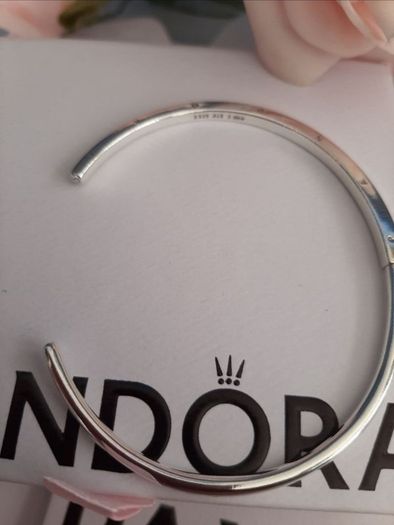 New genuine pandora bangle