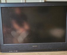 32" Sony Bravia TV