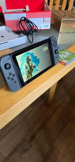 Nintendo Switch Bundle + 3 Games + 128GB SD Card + Case