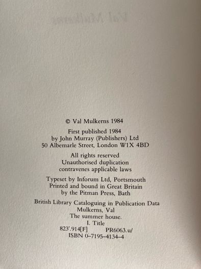 Val Mulkearns - The Summerhouse First Edition First Impression