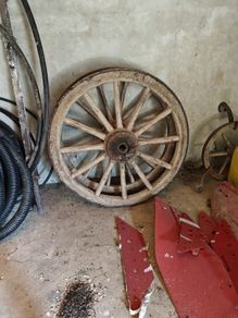 wagon wheels