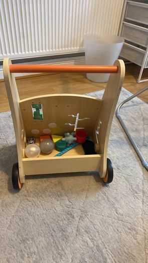 Baby walker