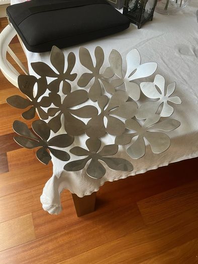 Metal bowl