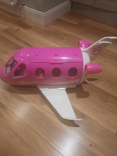 Barbie airplane