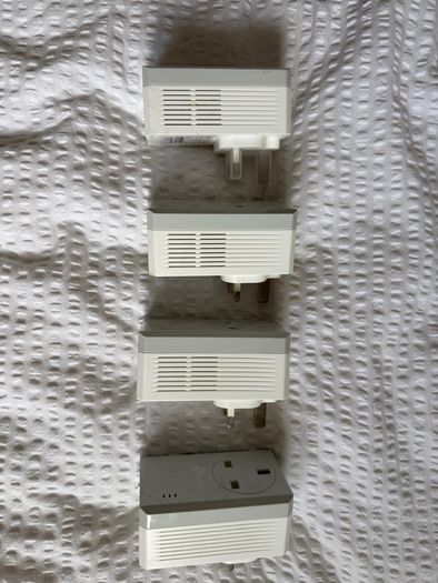 TP-Link Passthrough Powerline Adapters (2 pairs)
