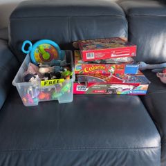Free toys