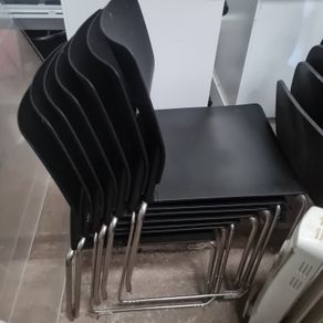 12 x cafe /canteen chairs