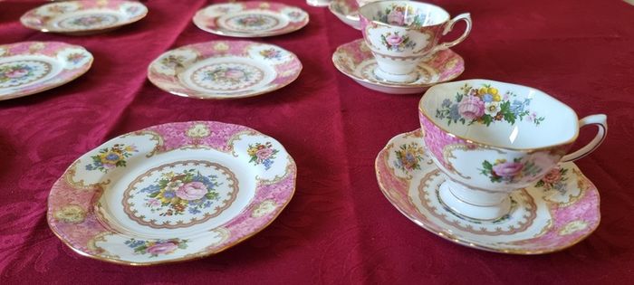 Rare And Vintage 21 Piece Royal Albert Lady Carlyle Bone China Tea Set For 6 Person Setting Made In England