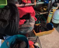 Scuba diving gear