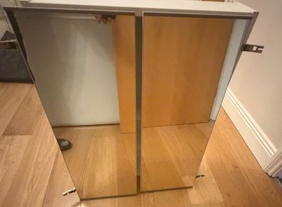 Mirrored Bathroom cabinet
