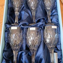 newbridge home 6 wine glasses new in box