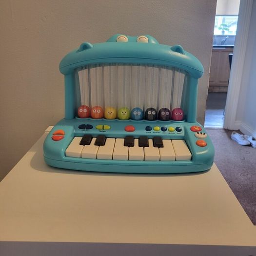 Hippo Piano