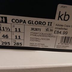 Football boots-Addidas Size 11