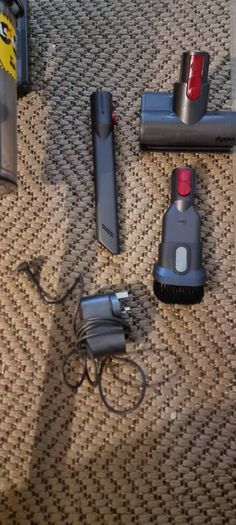 Dyson v10