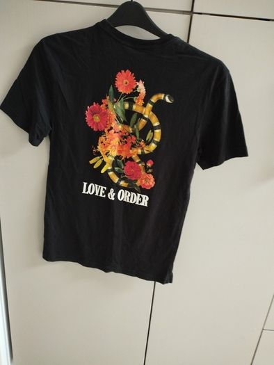 Love and order by H&M T-Shirt