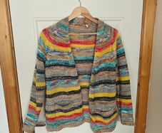 Lovely colourful cardigan 10/12