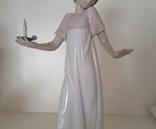 Nao by Lladro Figurines selection