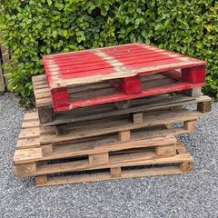 6 Free Pallets