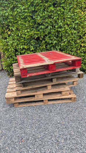 6 Free Pallets