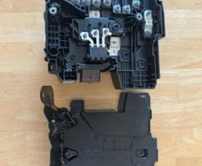 Battery Management Unit Peugeot 9675350280