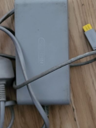 Wii U power adaptor
