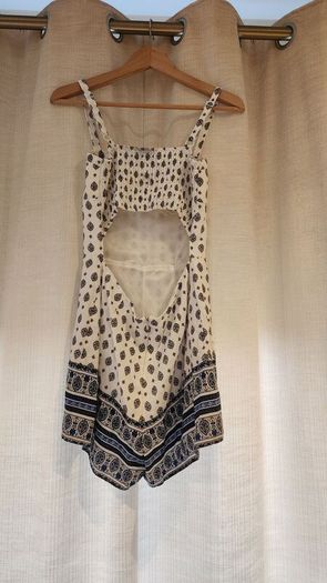 Ladies rompers Blue / white Size 8