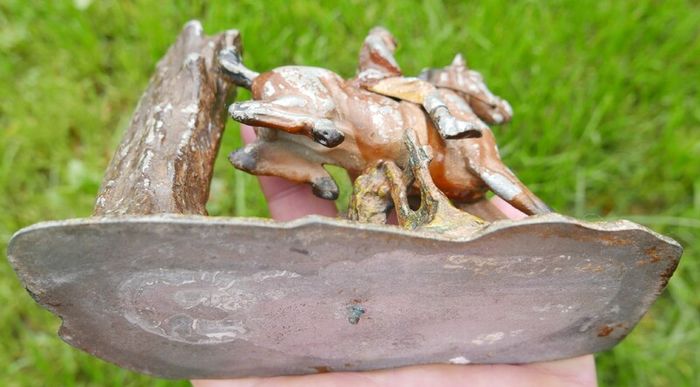 Vintage Mounted Huntsman Match Holder / Striker