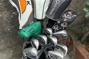 Full set of left handed golf clubs