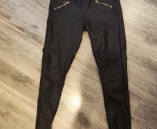 Trousers size S