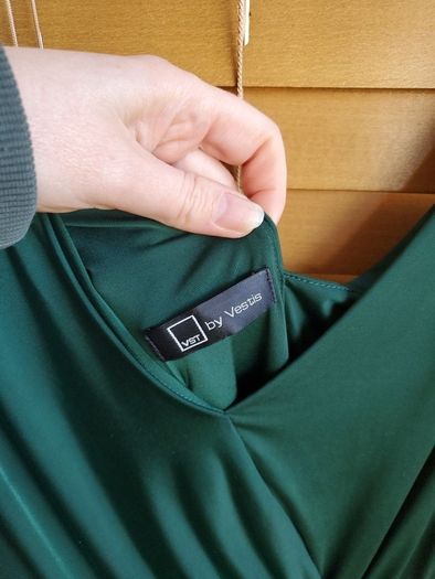 Vestis Emerald Green Occasion Dress with Stud Detail