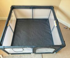 Large playpen