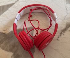 Tonie headphones in red