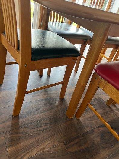 table and chairs