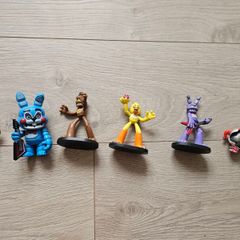 Five nights at Freddy's figures