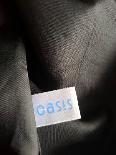 OASIS bk/wt heavy coat
