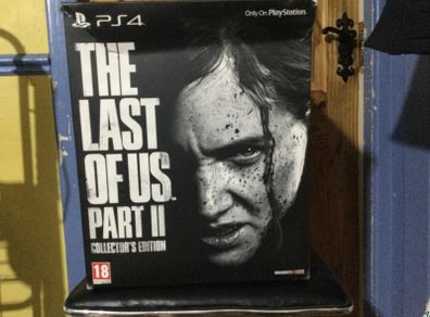 PLay Station 4