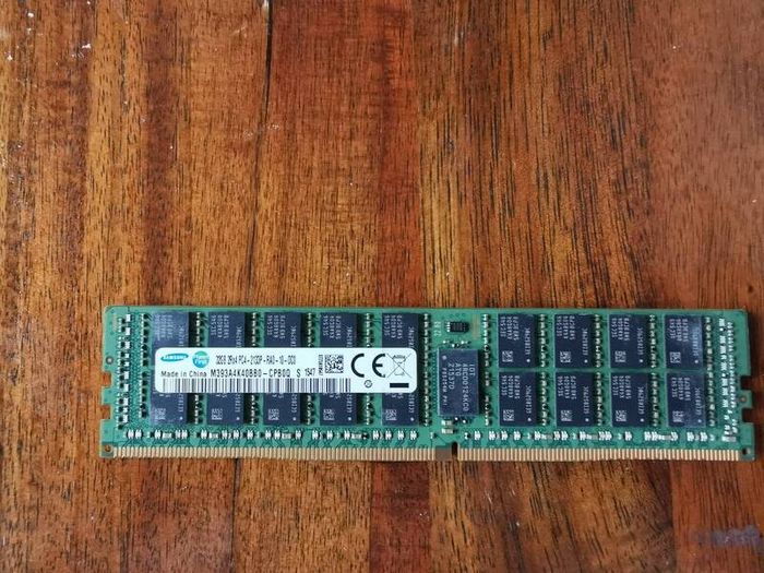 Ram 32gb Mm393a4k40bb0-cpb0q