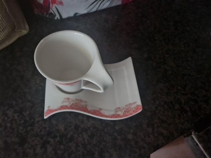 Tea cups