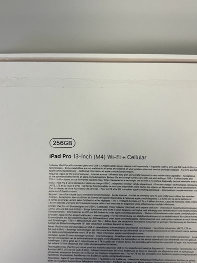 Apple iPad Pro M4 13 inch (Silver, 256GB, Wi-Fi and Cellular)