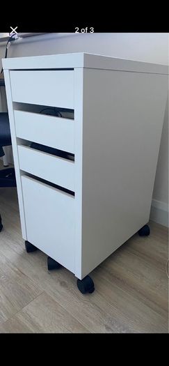 Ikea micke drawer unit on casters