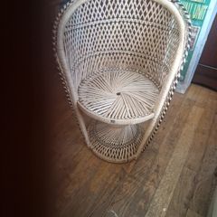 vintage wicker chair
