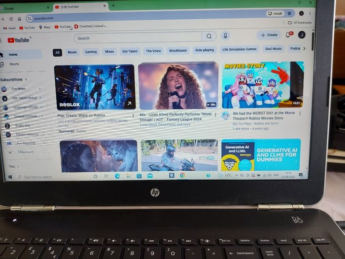 HP Pavilion 15.6 inch Laptop, Model, 15-aw012na, AMD A9-9410 Radeon R5 Graphics, 5 Compute cores 2C + 3G 2.9GHz, 8GB Ram, 1 Terrabyte HDD, Windows 10, Microsoft Edge, Chrome, and VLC