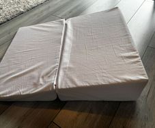 Bed wedge