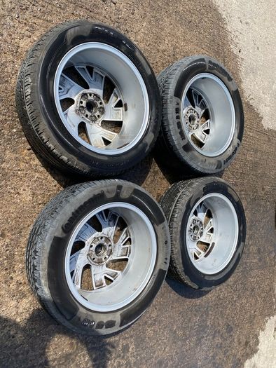2022 Volkswagen Tiguan Alloys Wheels Breaking For Parts