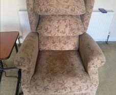 electric riser chair