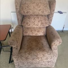 electric riser chair