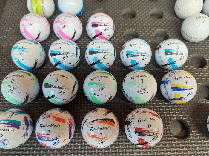 Taylormade golf balls