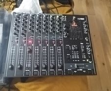 Behringer DX 2000 7ch DJ mixer