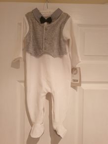 BNWT Mamas & Papas all in one