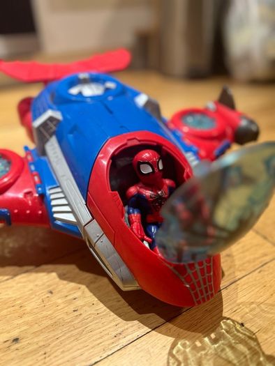 Spiderman Marvel Jetquarters Aeroplane